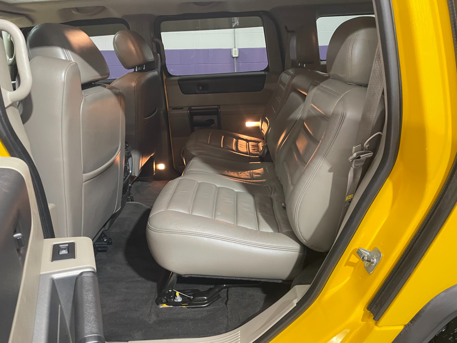 Used-2003-HUMMER-H2-4WD