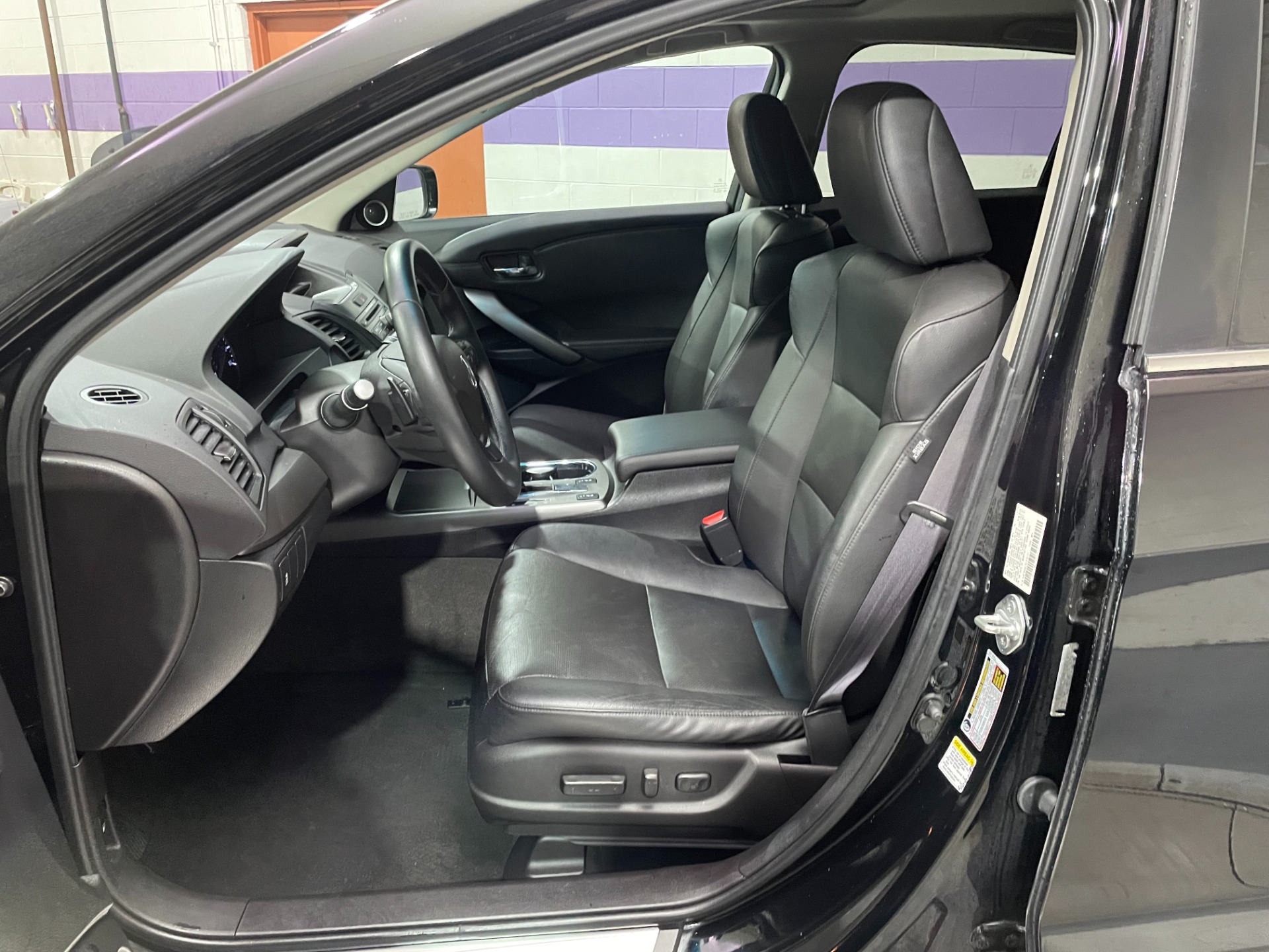 Used-2014-Acura-RDX-AWD