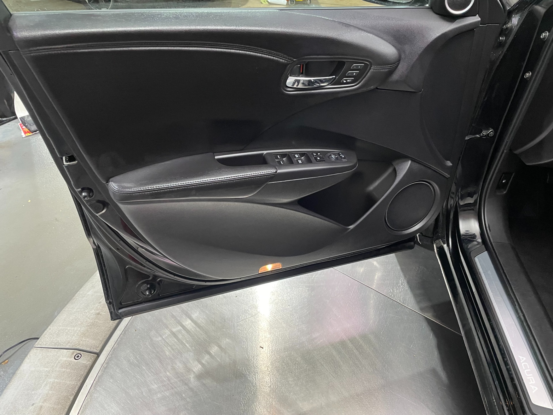 Used-2014-Acura-RDX-AWD