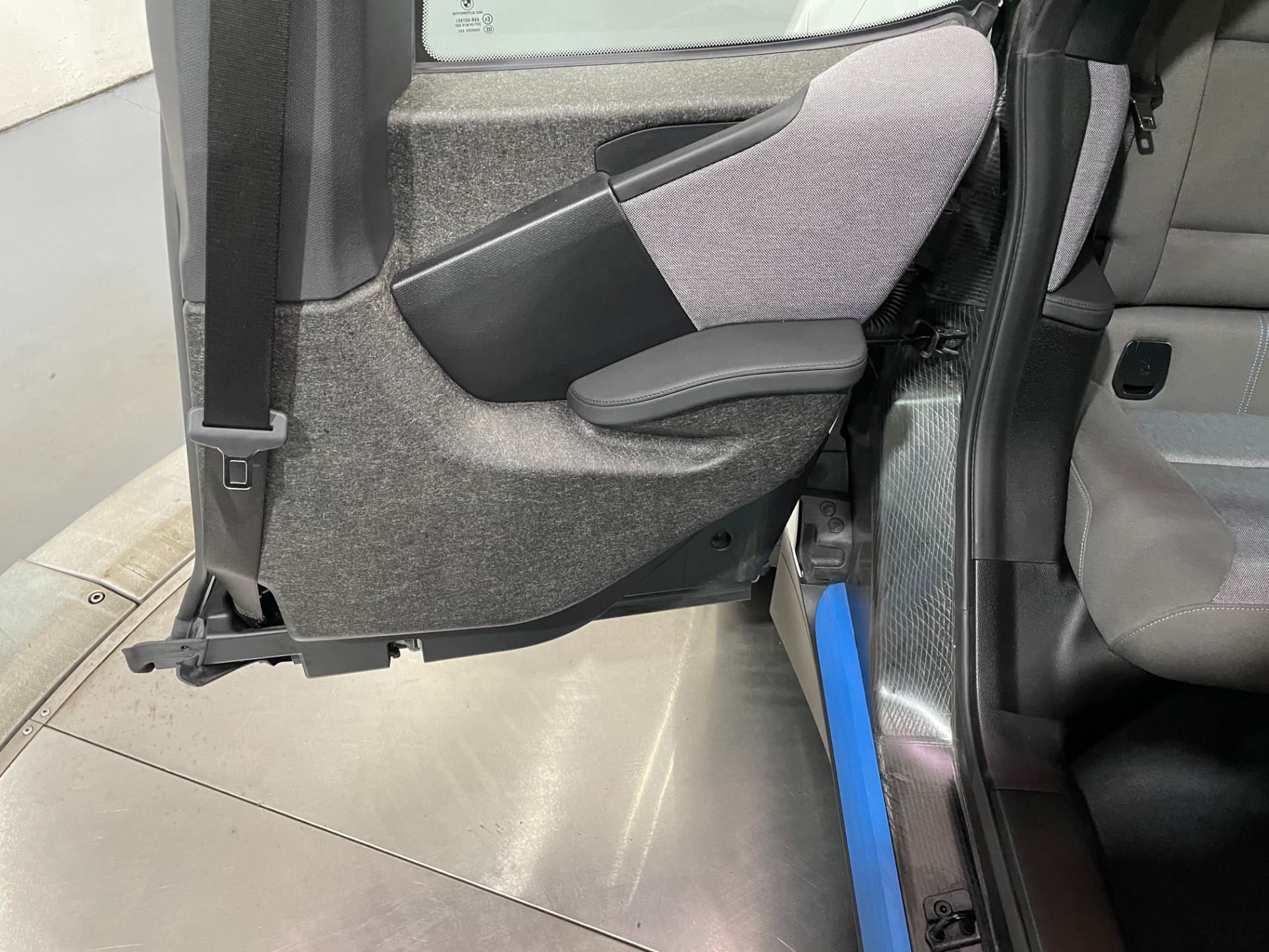 Used-2019-BMW-i3-W/-Range-DEKA-WORLD-Extender-RWD