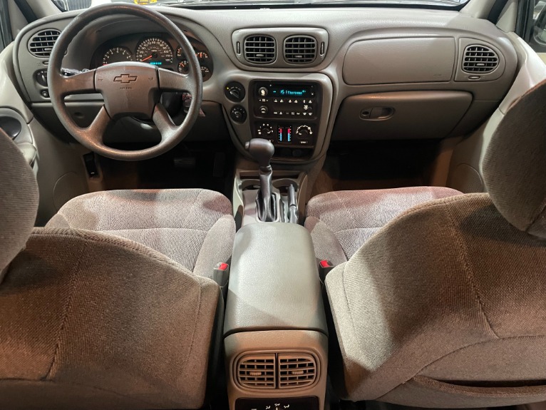Used-2004-Chevrolet-TrailBlazer-LS-4WD