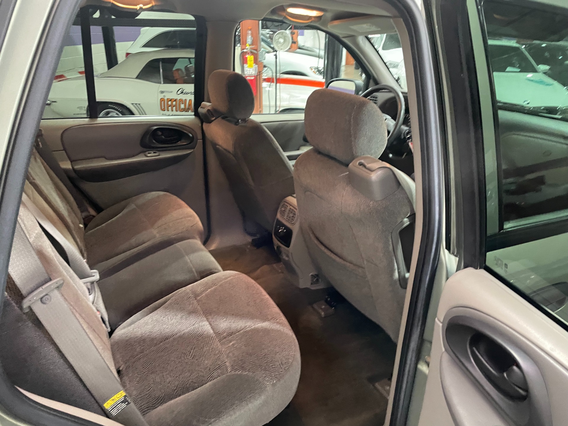 Used-2004-Chevrolet-TrailBlazer-LS-4WD