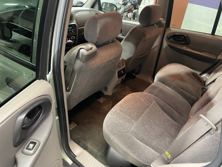 Used-2004-Chevrolet-TrailBlazer-LS-4WD
