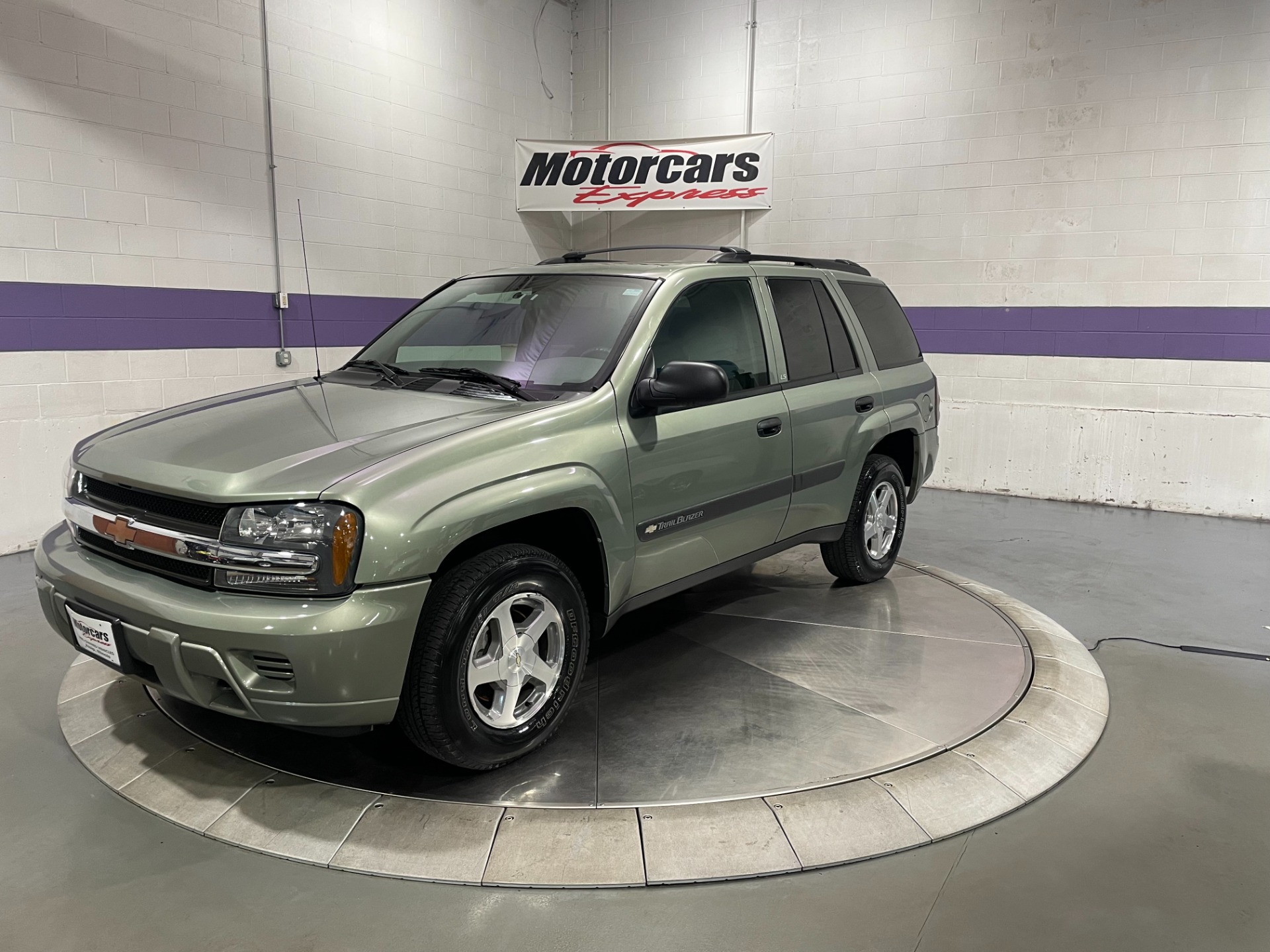 Used-2004-Chevrolet-TrailBlazer-LS-4WD