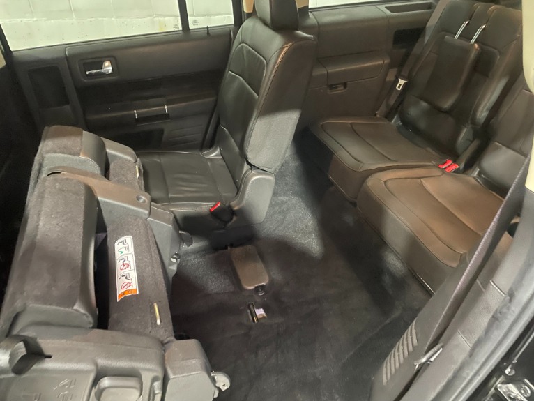 Used-2019-Ford-Flex-SEL-AWD
