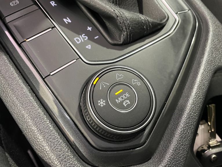Used-2019-Volkswagen-Tiguan-20T-SE-4Motion