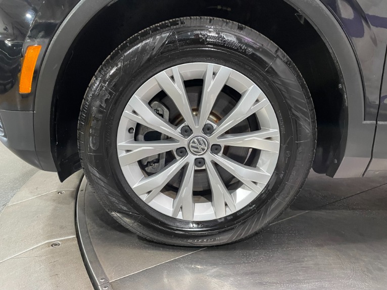 Used-2019-Volkswagen-Tiguan-20T-SE-4Motion