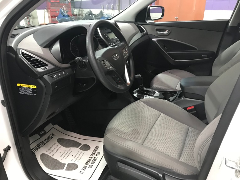 Used-2015-Hyundai-Santa-Fe-Sport-24L