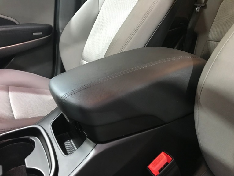 Used-2015-Hyundai-Santa-Fe-Sport-24L