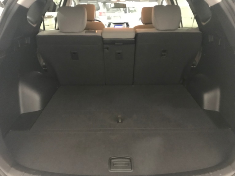 Used-2015-Hyundai-Santa-Fe-Sport-24L