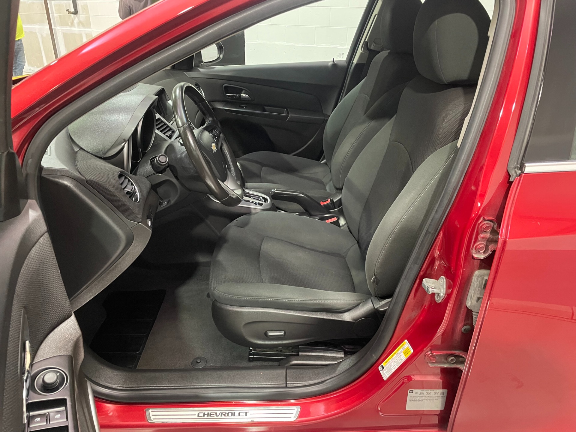 Used-2011-Chevrolet-Cruze-LT-FWD