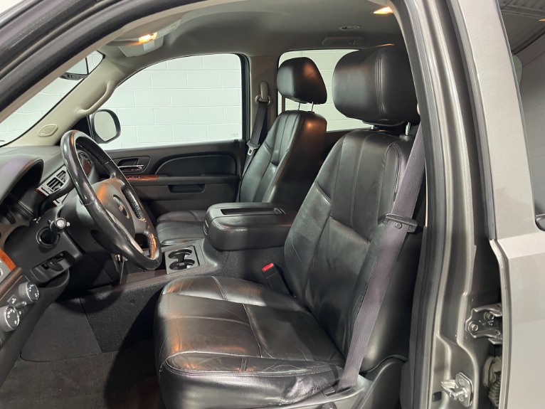 Used-2012-GMC-Yukon-SLT-4X4