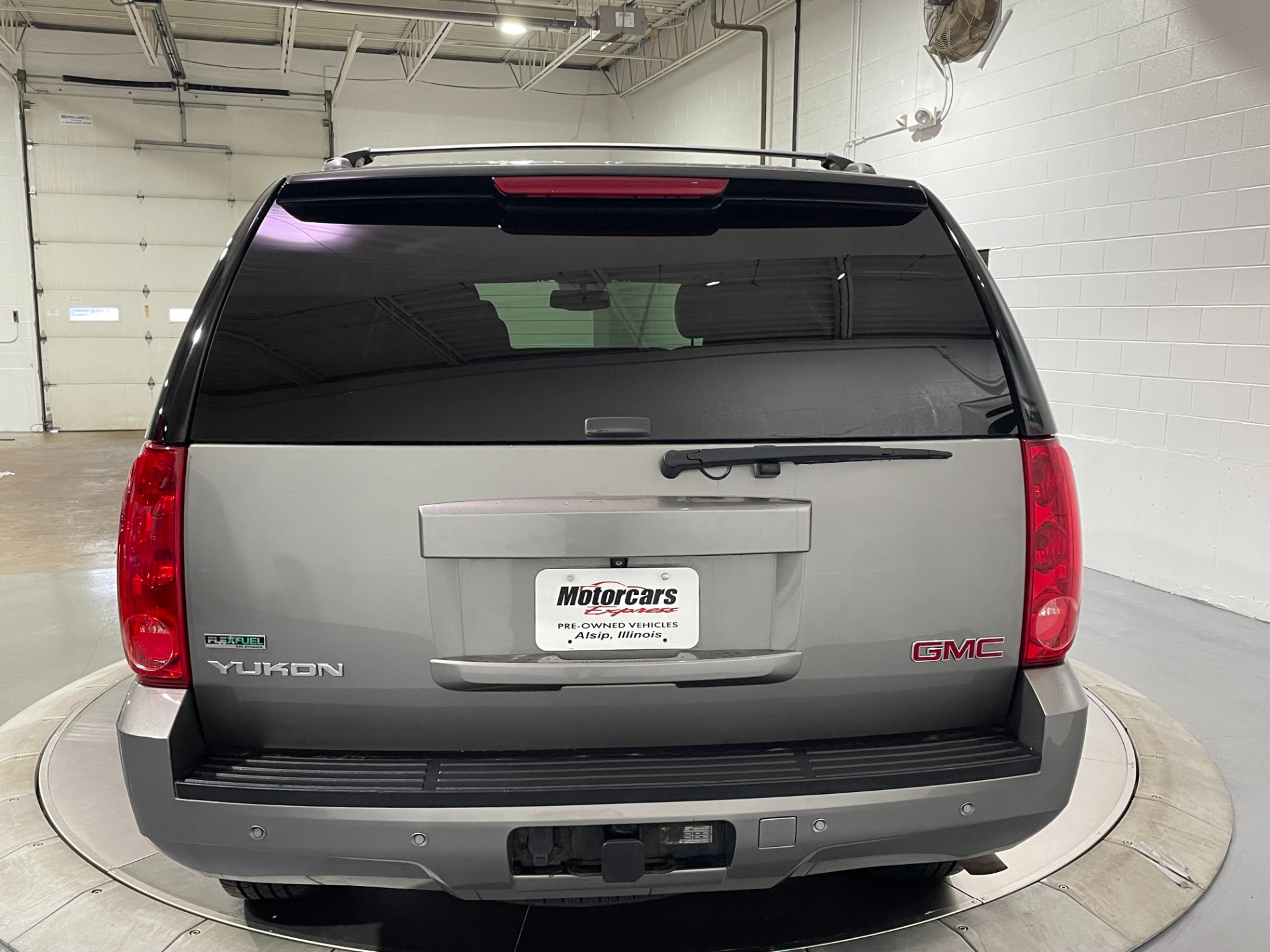 Used-2012-GMC-Yukon-SLT-4X4
