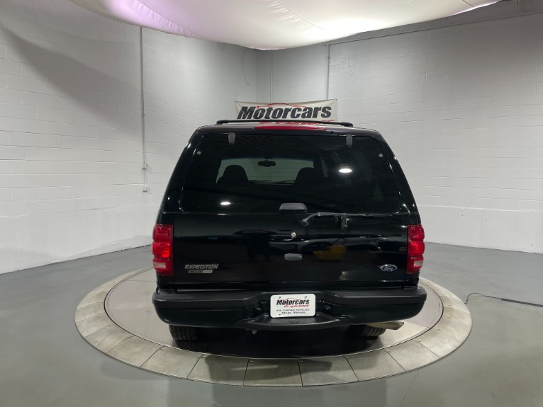 Used-2002-Ford-Expedition-XLT-RWD
