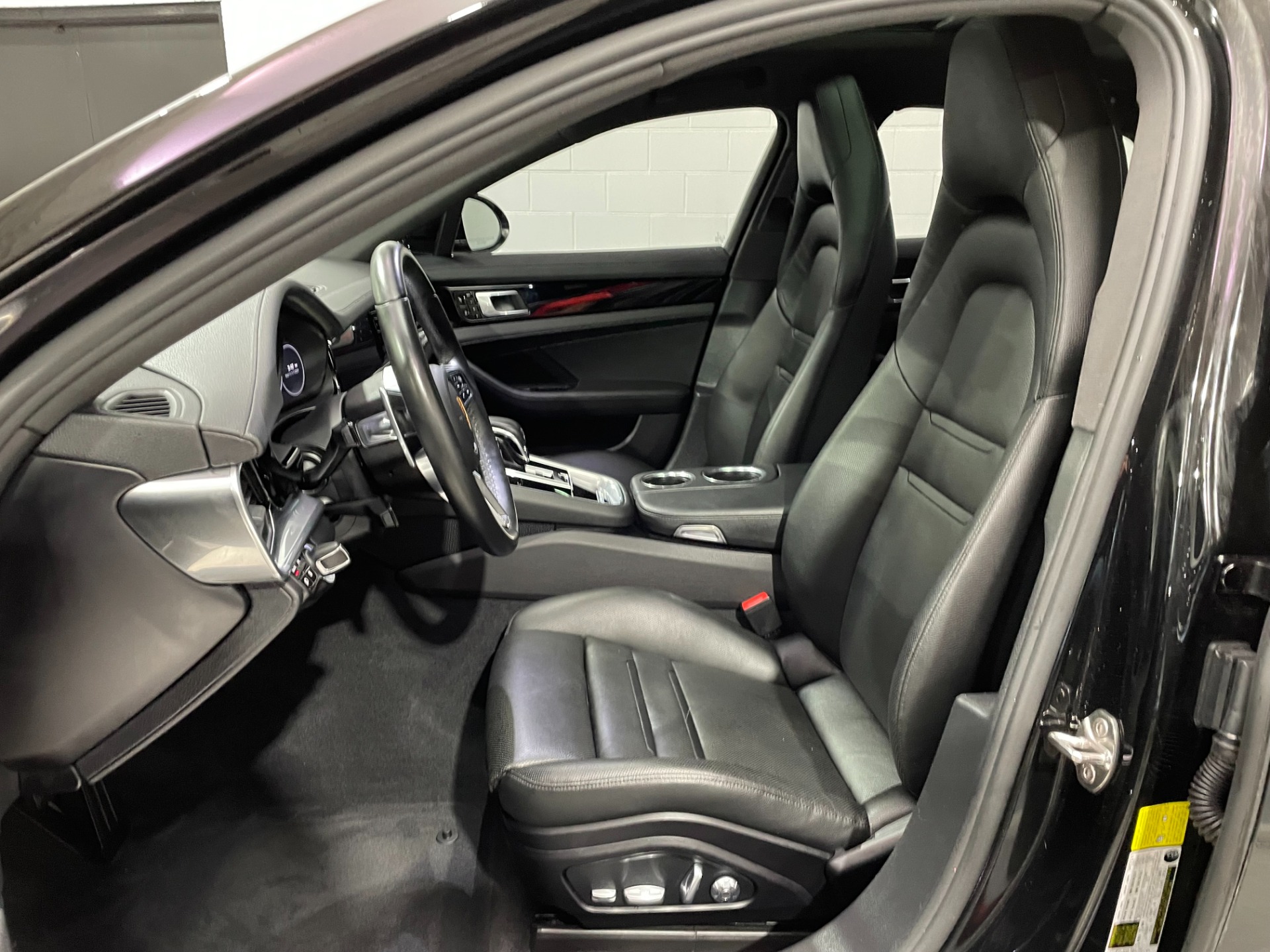 Used-2018-Porsche-Panamera-4-AWD