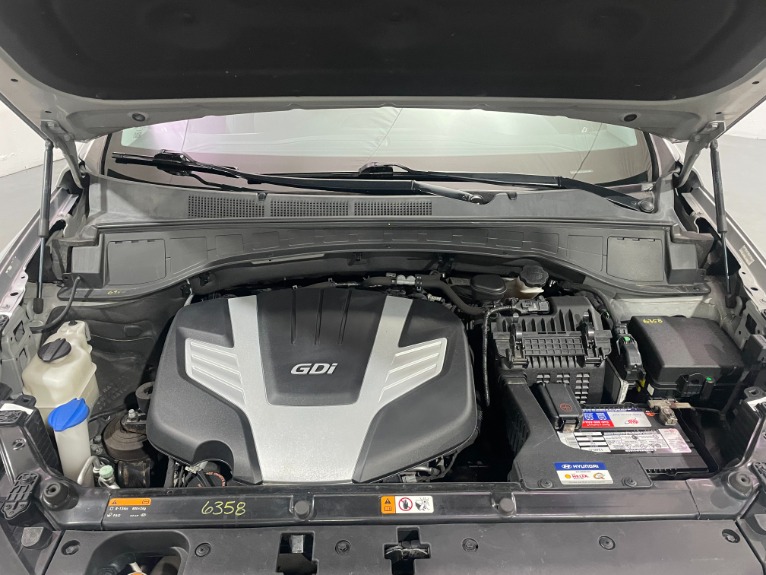 Used-2013-Hyundai-Santa-Fe-GLS-AWD
