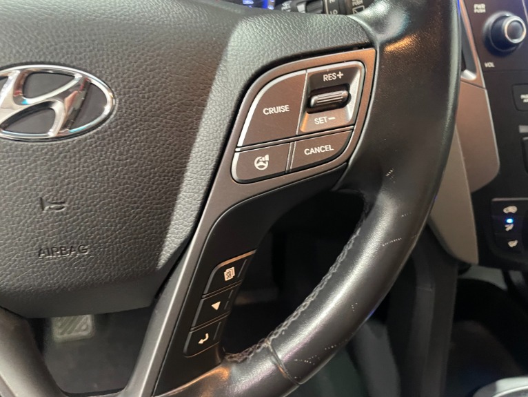 Used-2013-Hyundai-Santa-Fe-GLS-AWD