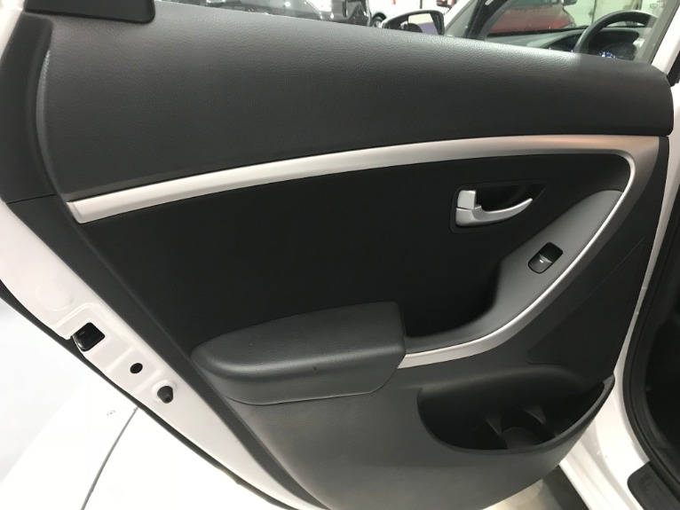 Used-2014-Hyundai-Elantra-GT