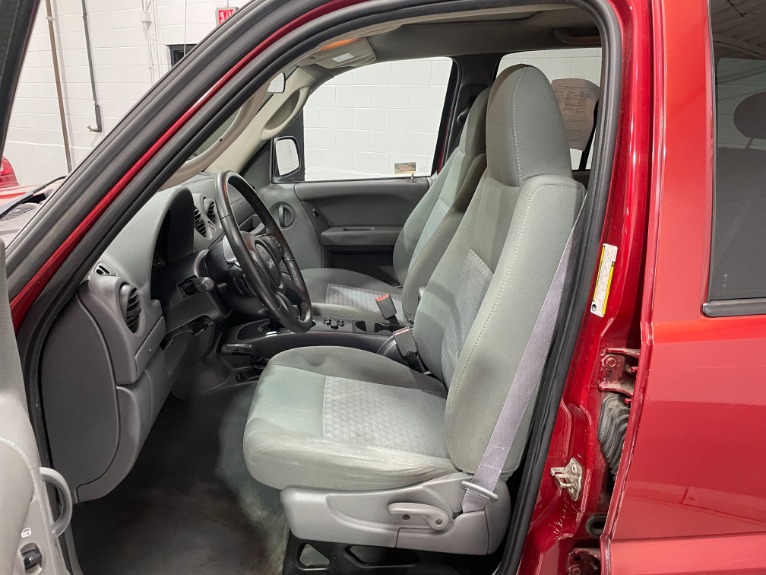 Used-2005-Jeep-Liberty-Sport-4WD