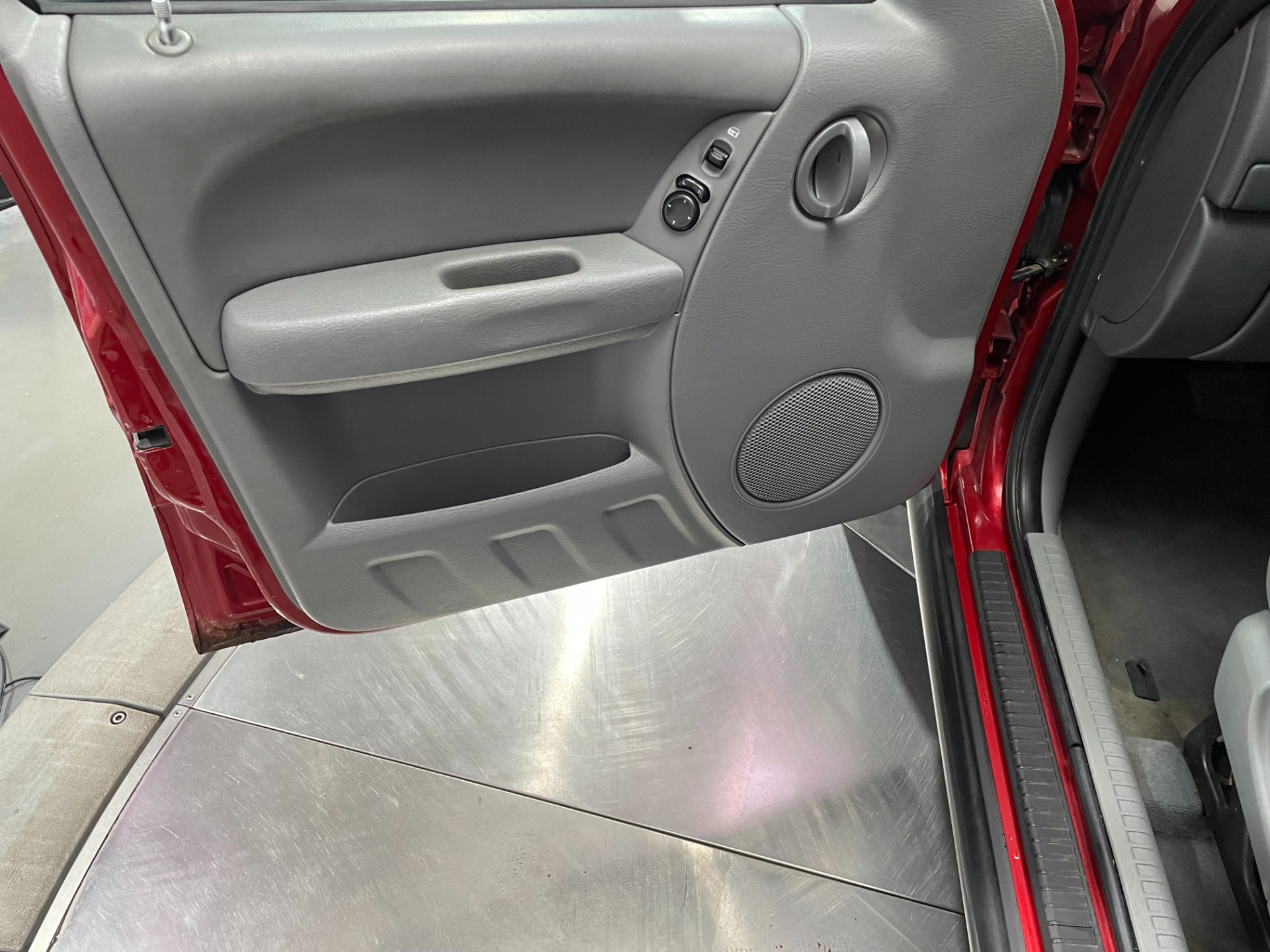 Used-2005-Jeep-Liberty-Sport-4WD