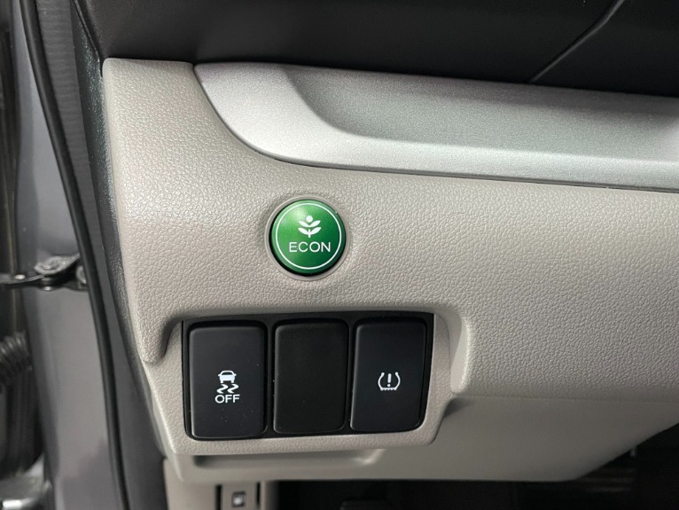 Used-2014-Honda-CR-V-LX-AWD