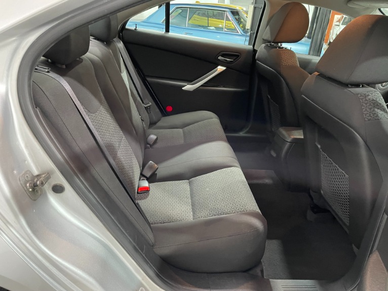 Used-2010-Pontiac-G6-FWD