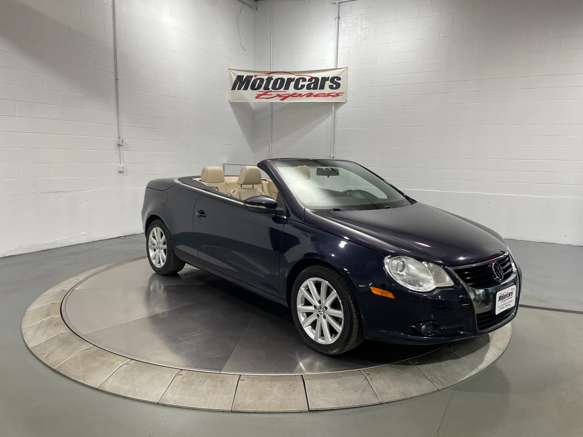 Used-2011-Volkswagen-Eos-Convertible-Komfort-SULEV-FWD