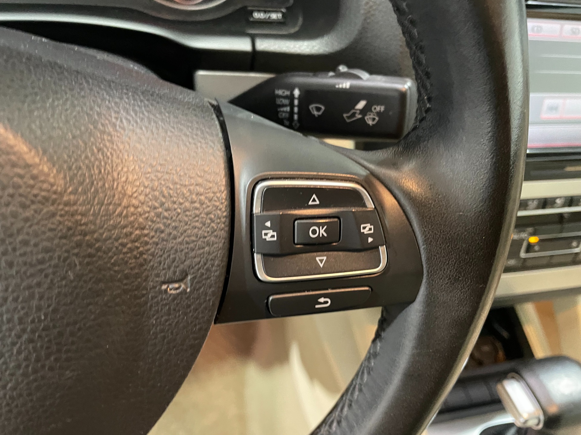 Used-2011-Volkswagen-Eos-Convertible-Komfort-SULEV-FWD