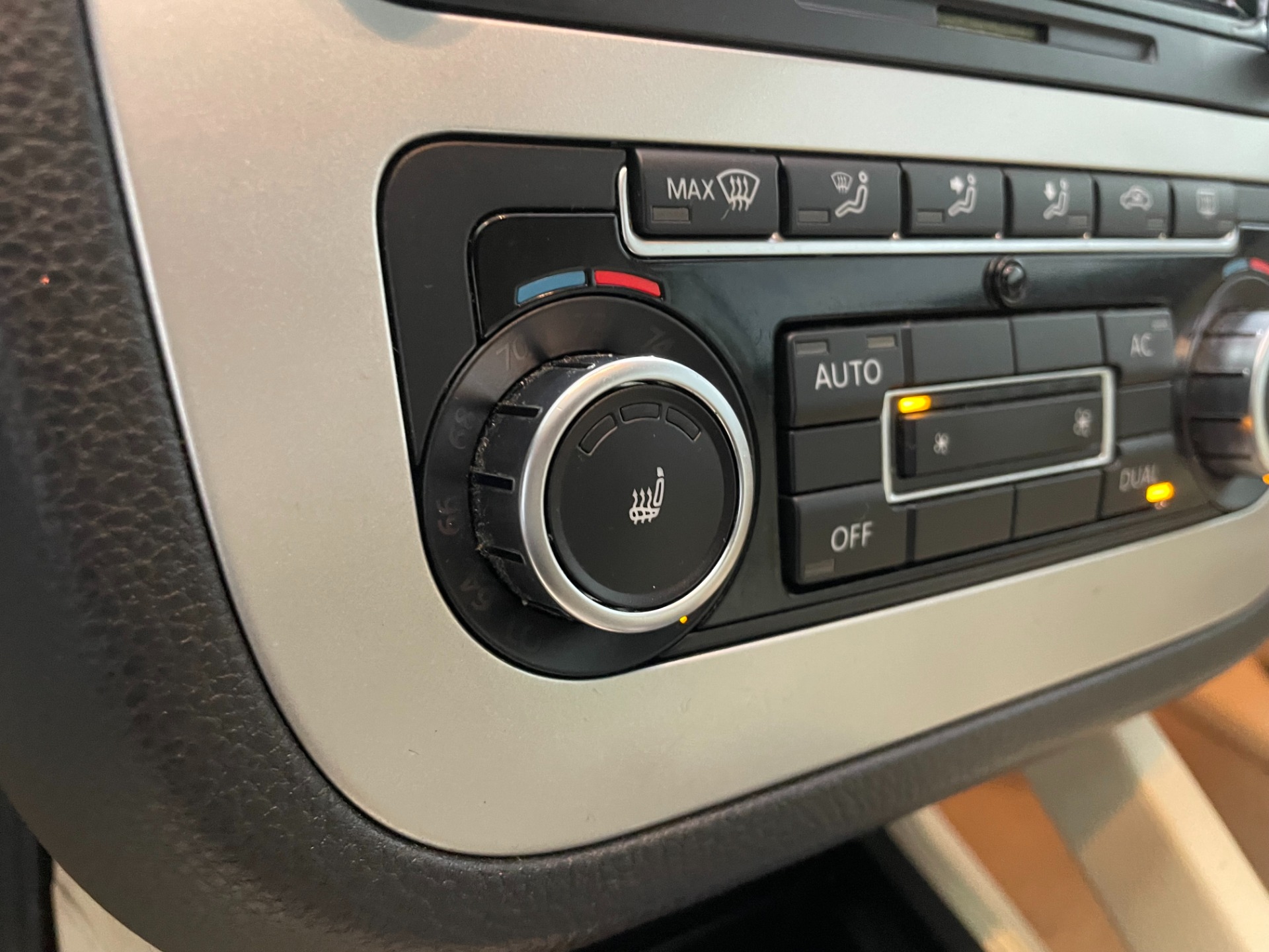 Used-2011-Volkswagen-Eos-Convertible-Komfort-SULEV-FWD