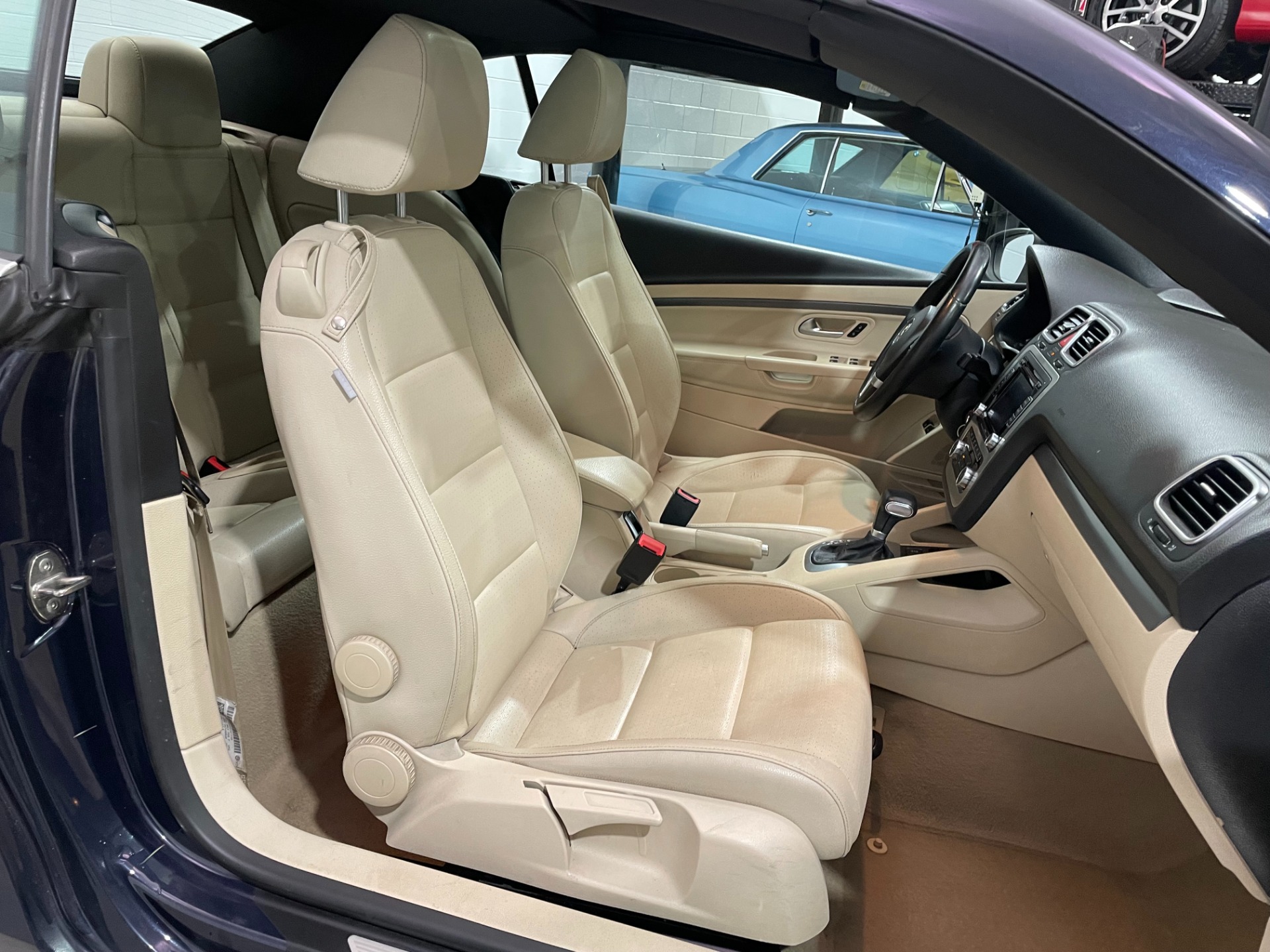 Used-2011-Volkswagen-Eos-Convertible-Komfort-SULEV-FWD