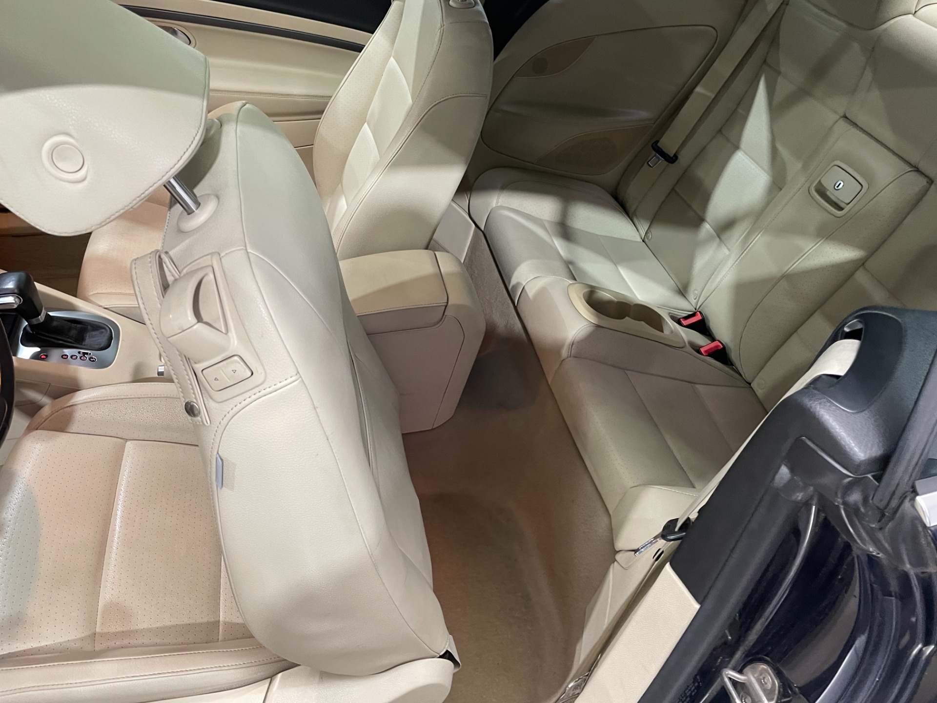 Used-2011-Volkswagen-Eos-Convertible-Komfort-SULEV-FWD