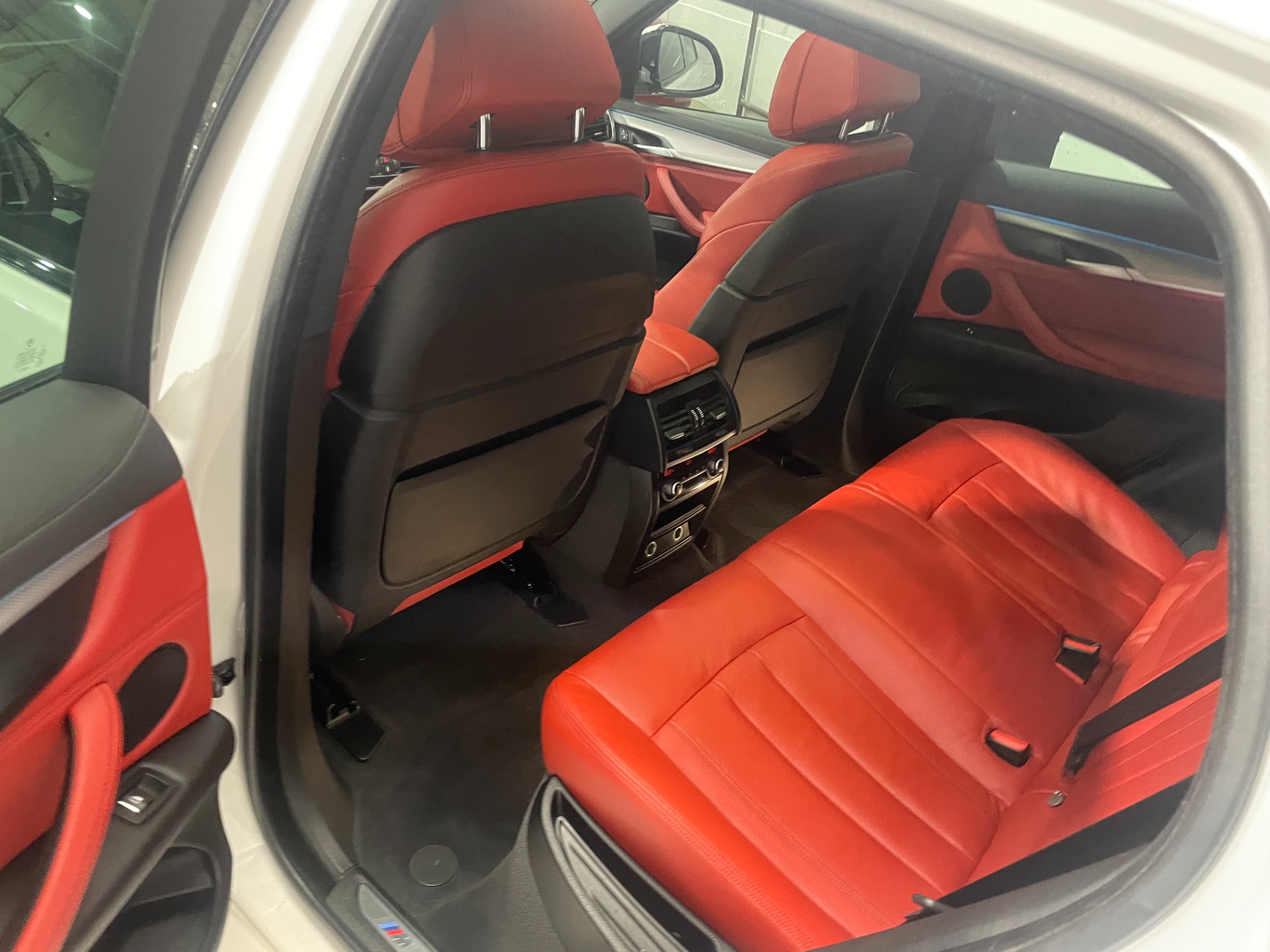 Used-2019-BMW-X6-xDrive35i-M-Sport
