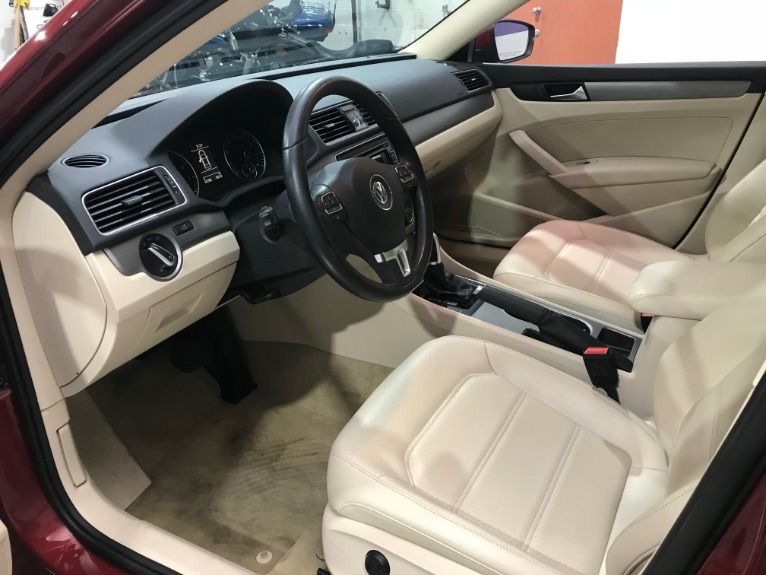 Used-2015-Volkswagen-Passat-18T-SE