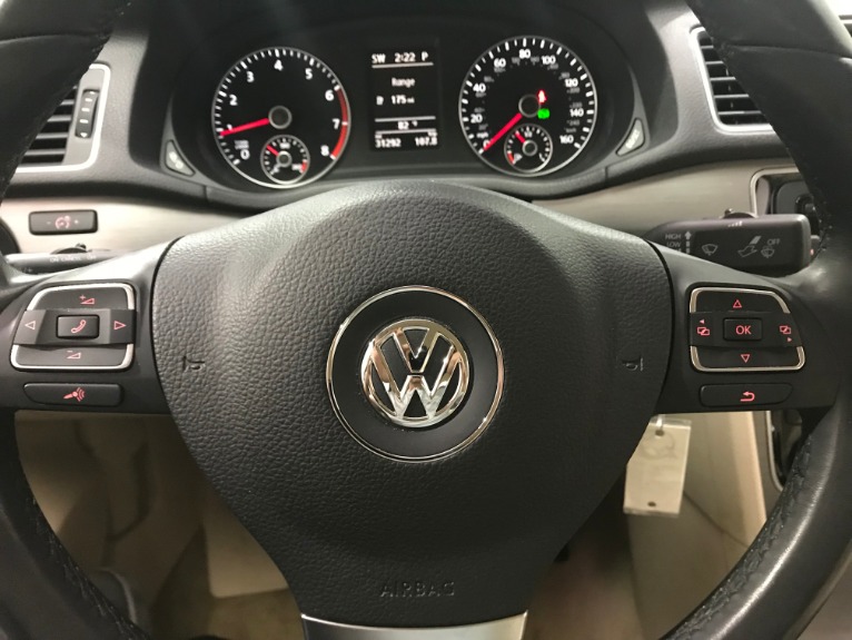 Used-2015-Volkswagen-Passat-18T-SE