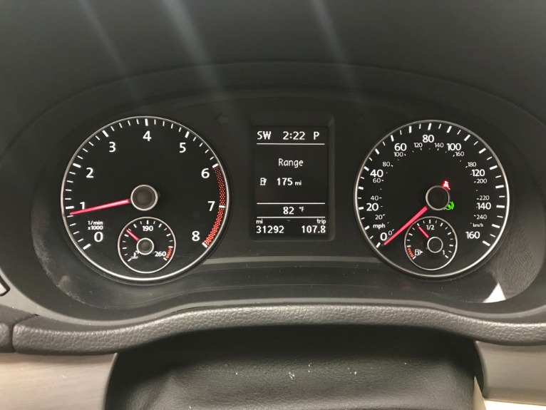 Used-2015-Volkswagen-Passat-18T-SE