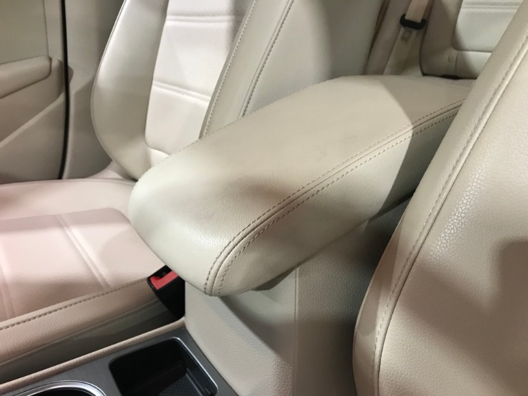Used-2015-Volkswagen-Passat-18T-SE