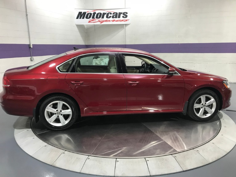 Used-2015-Volkswagen-Passat-18T-SE