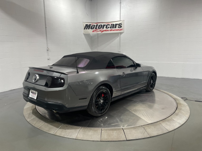 Used-2010-Ford-Mustang-V6-Convertible-RWD