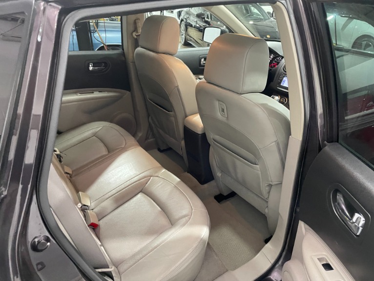 Used-2011-Nissan-Rogue-SL-AWD
