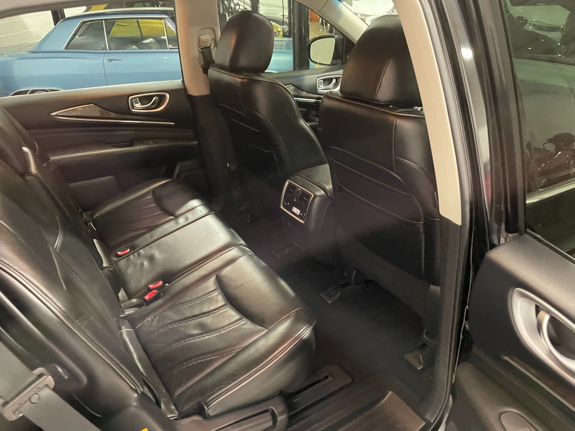 Used-2014-INFINITI-QX60-AWD