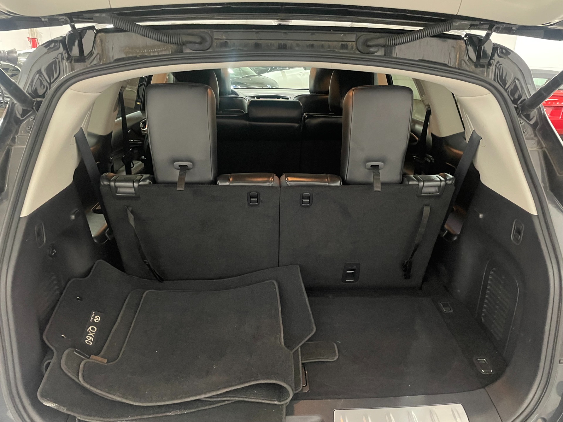 Used-2014-INFINITI-QX60-AWD