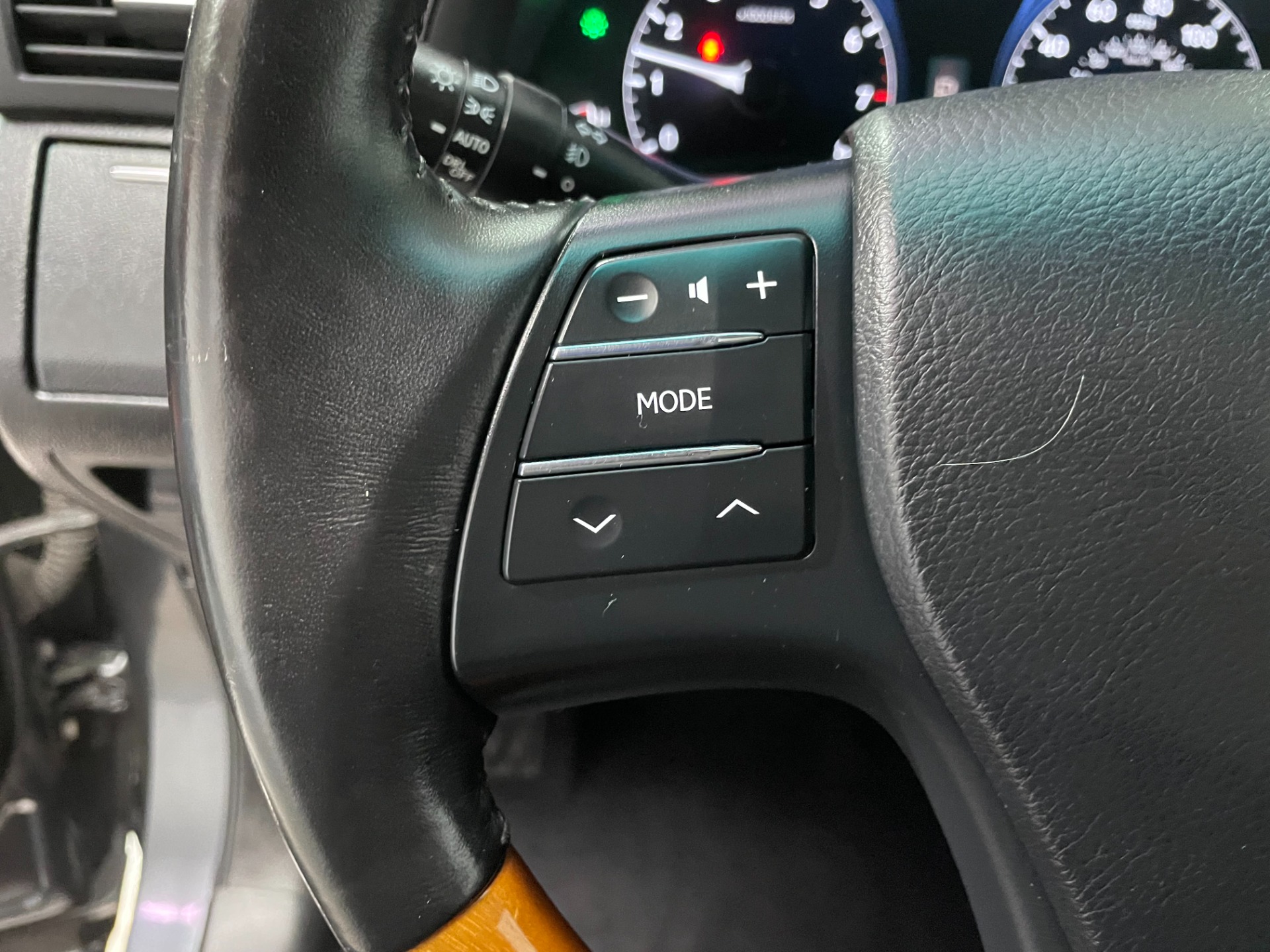 Used-2011-Lexus-RX-350-AWD