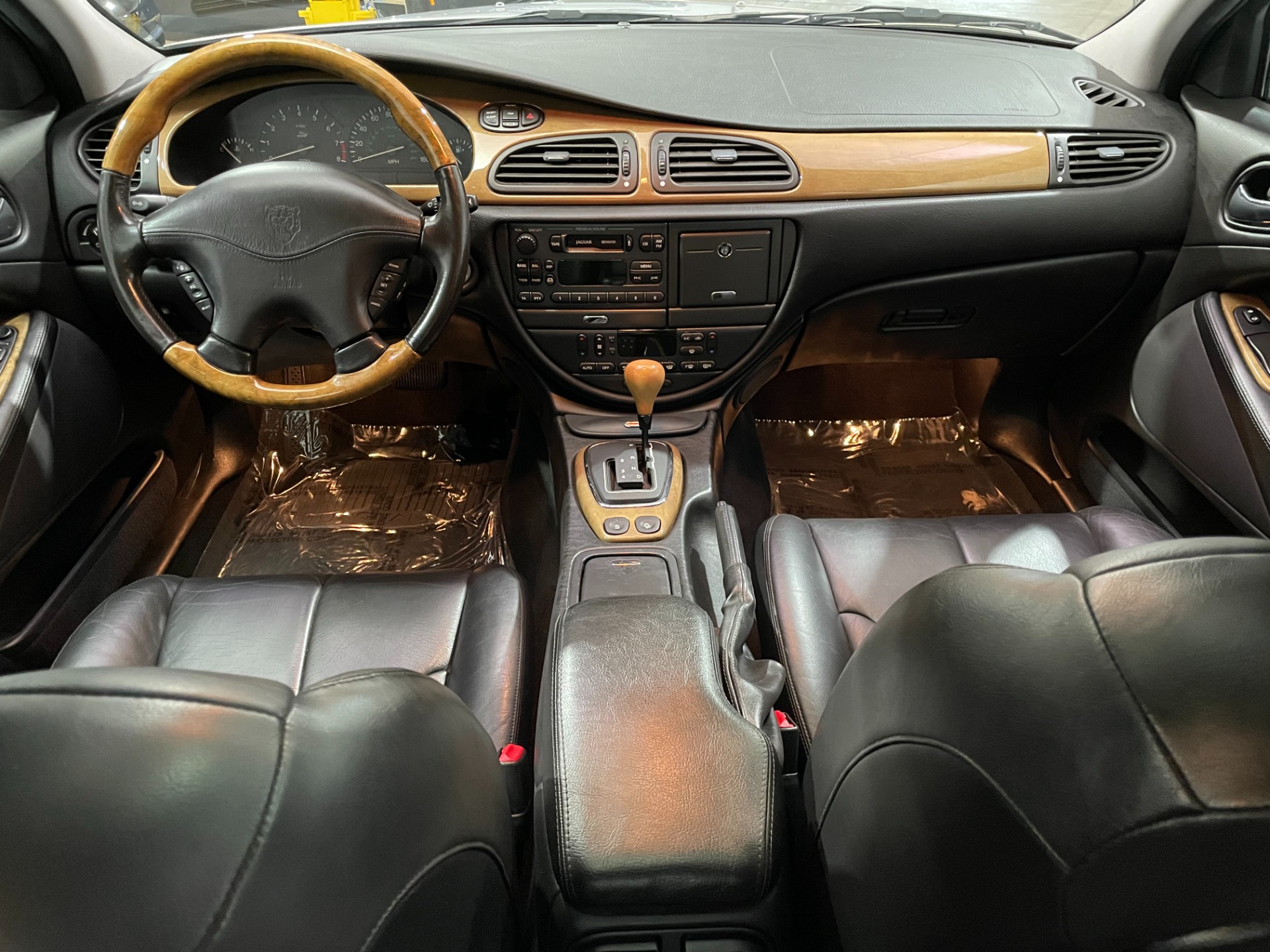 Used-2000-Jaguar-S-Type-30-RWD
