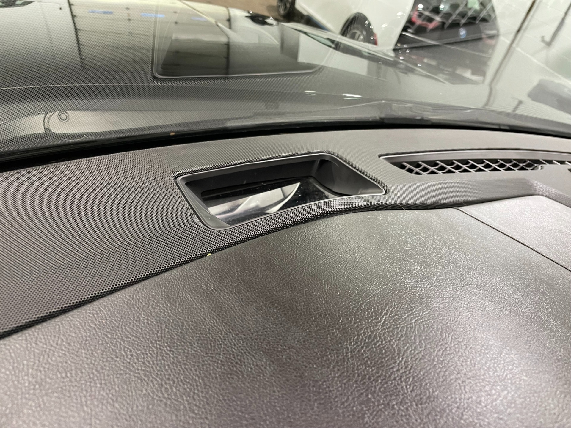 Used-2016-Cadillac-Escalade-Premium-Collection-4X4