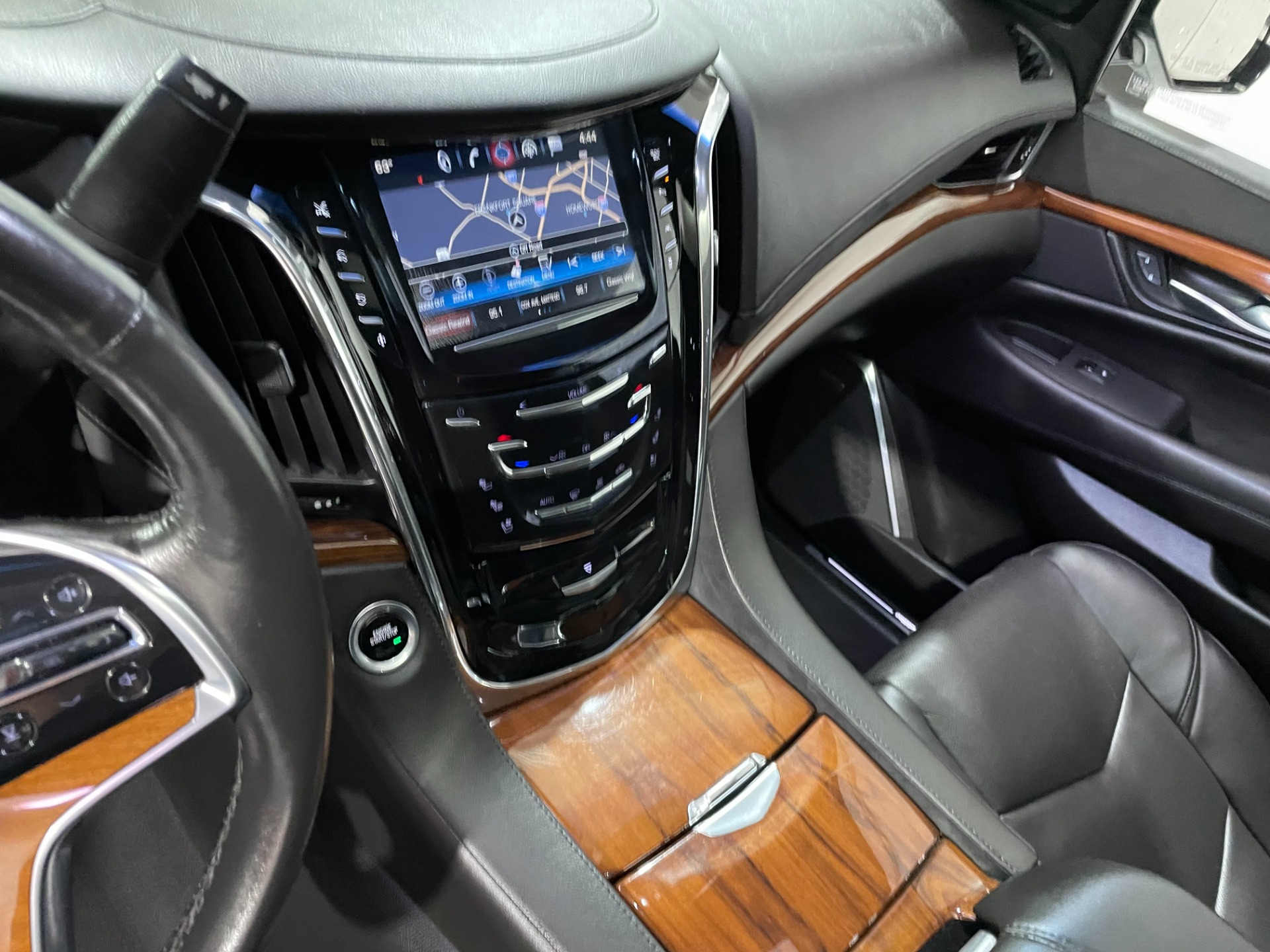 Used-2016-Cadillac-Escalade-Premium-Collection-4X4