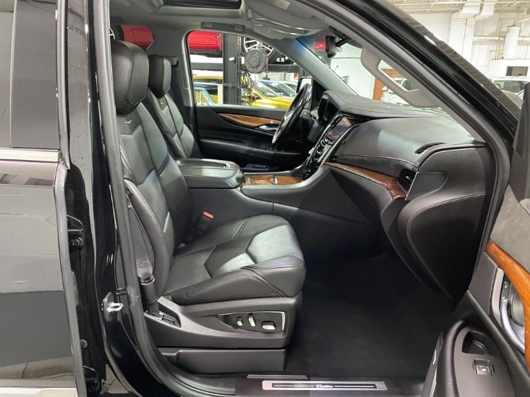 Used-2016-Cadillac-Escalade-Premium-Collection-4X4