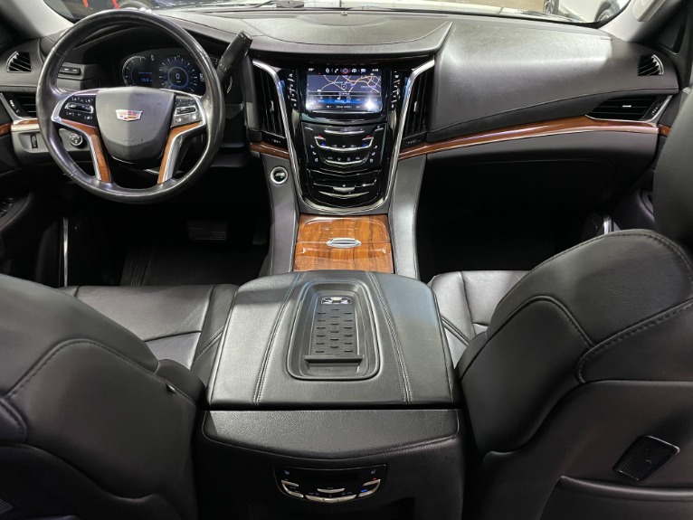 Used-2016-Cadillac-Escalade-Premium-Collection-4X4