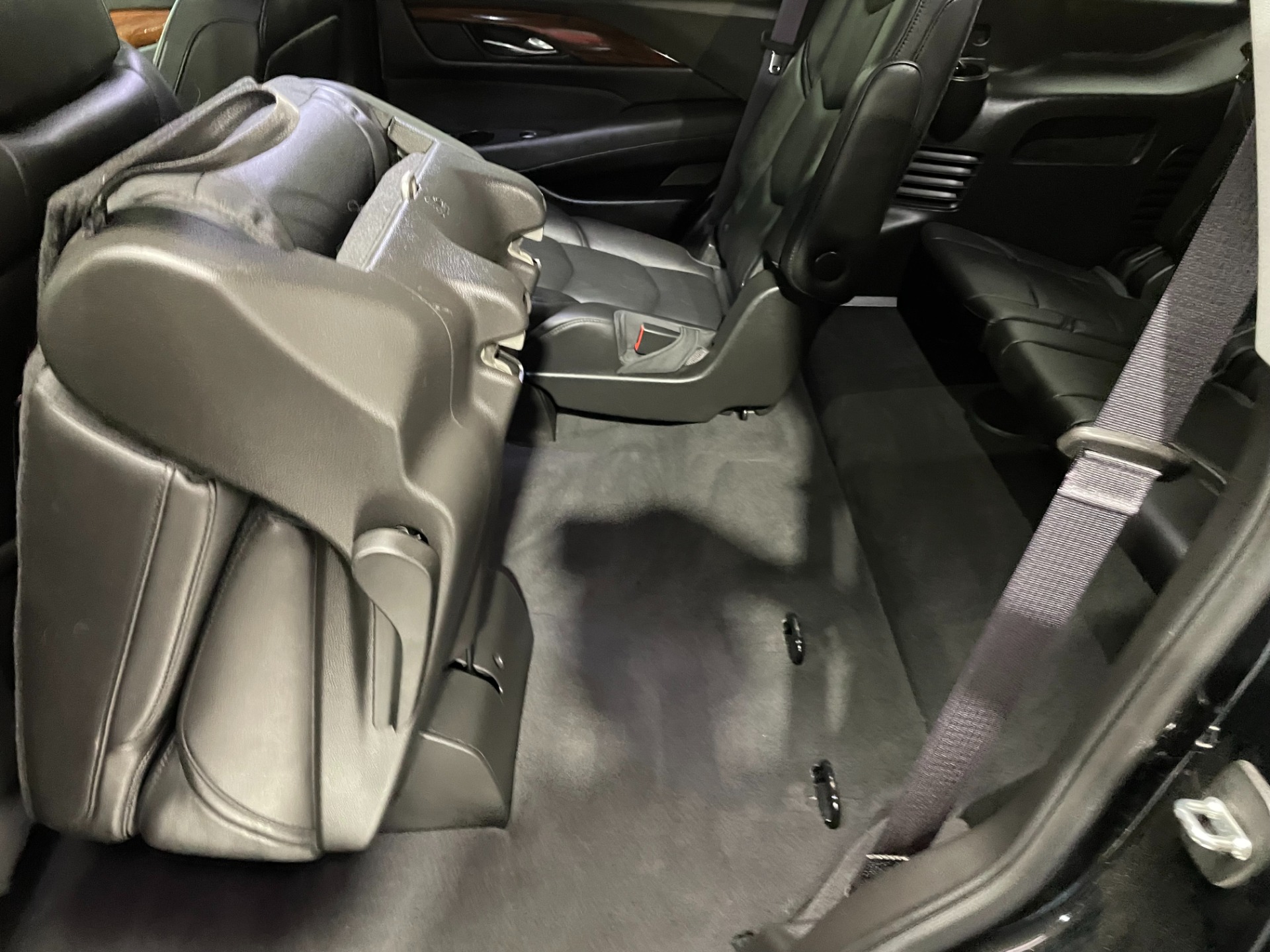 Used-2016-Cadillac-Escalade-Premium-Collection-4X4