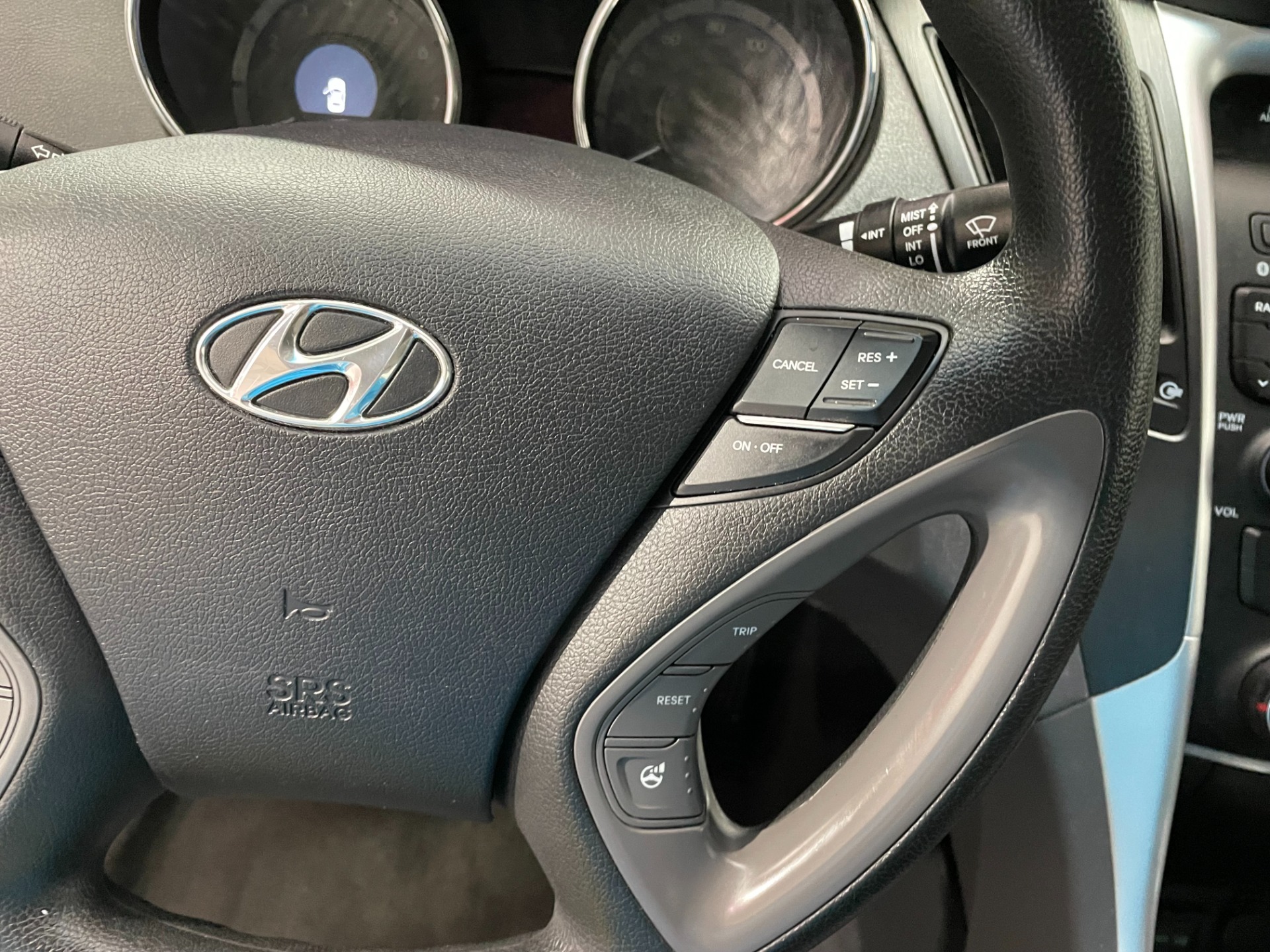 Used-2014-Hyundai-Sonata-GLS-FWD