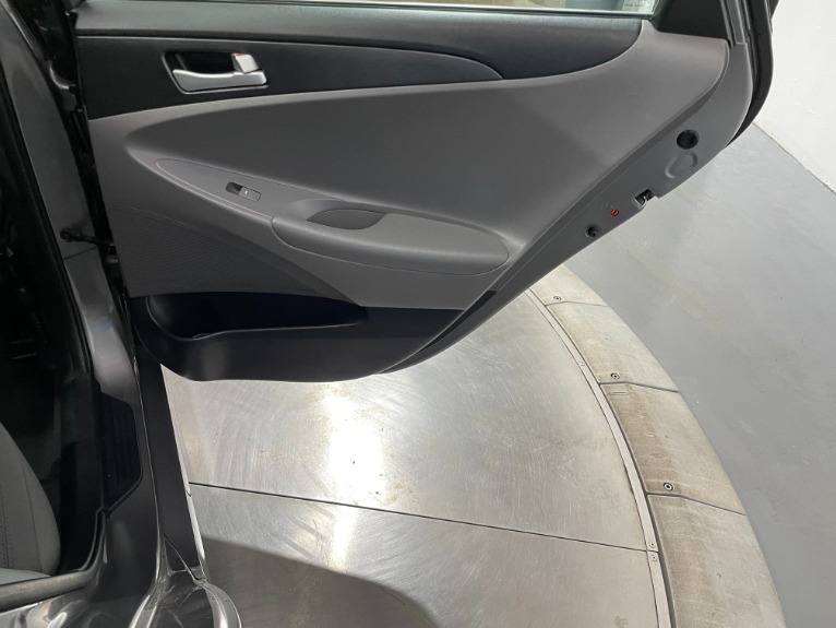 Used-2014-Hyundai-Sonata-GLS-FWD